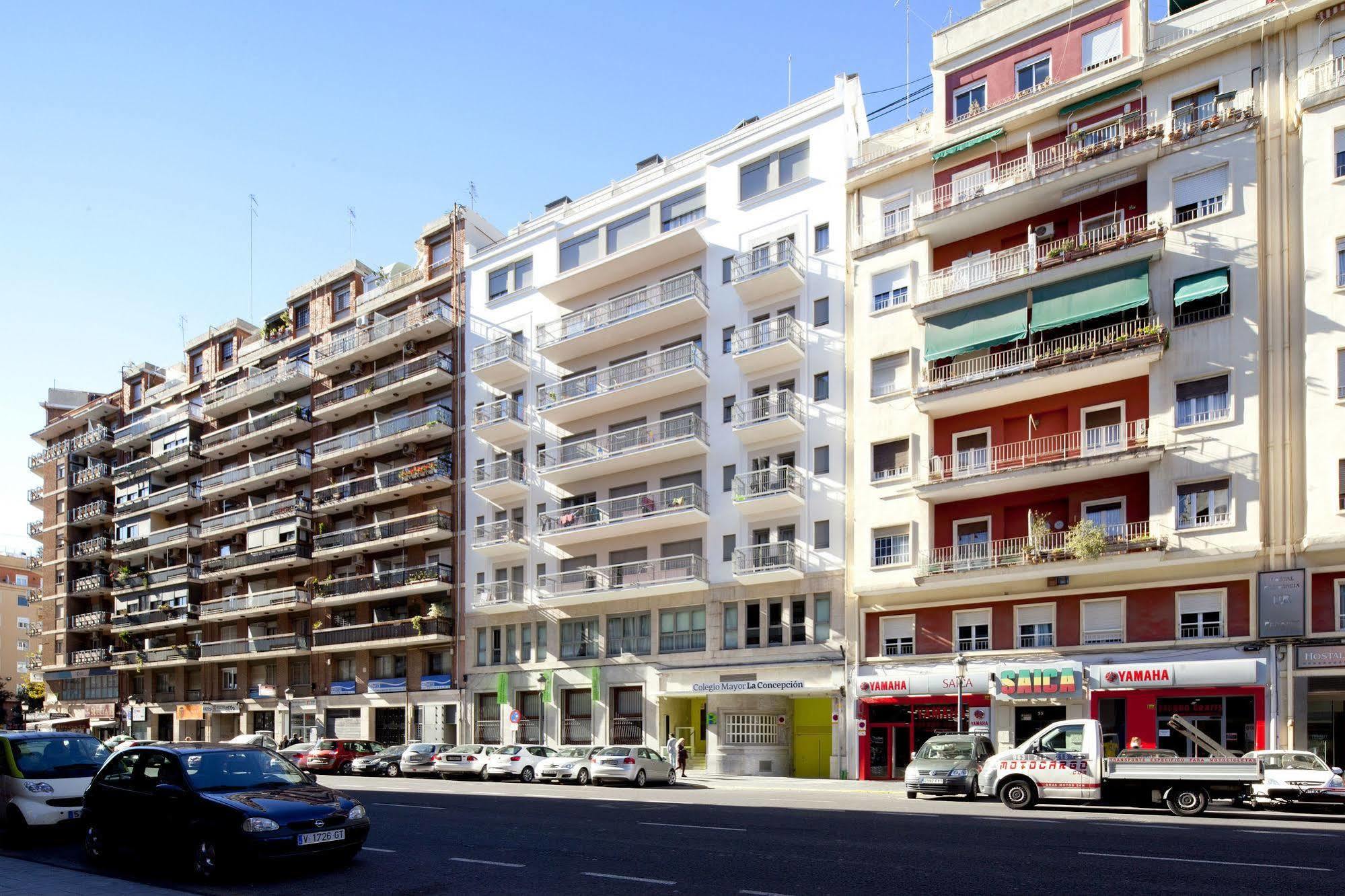Colegio Mayor Resa La Concepcion Valencia Eksteriør billede